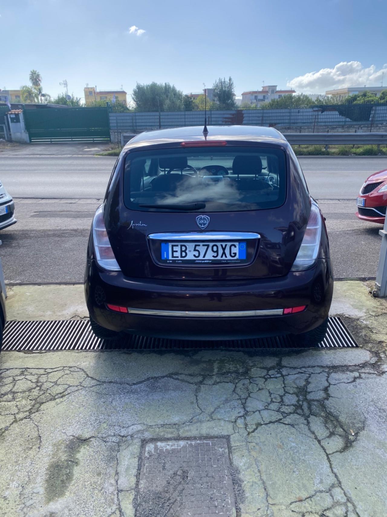 Lancia Ypsilon 1.4 Platino Ecochic GPL