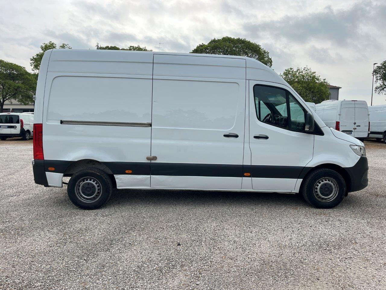 Mercedes Benz 311 Cdi Sprinter