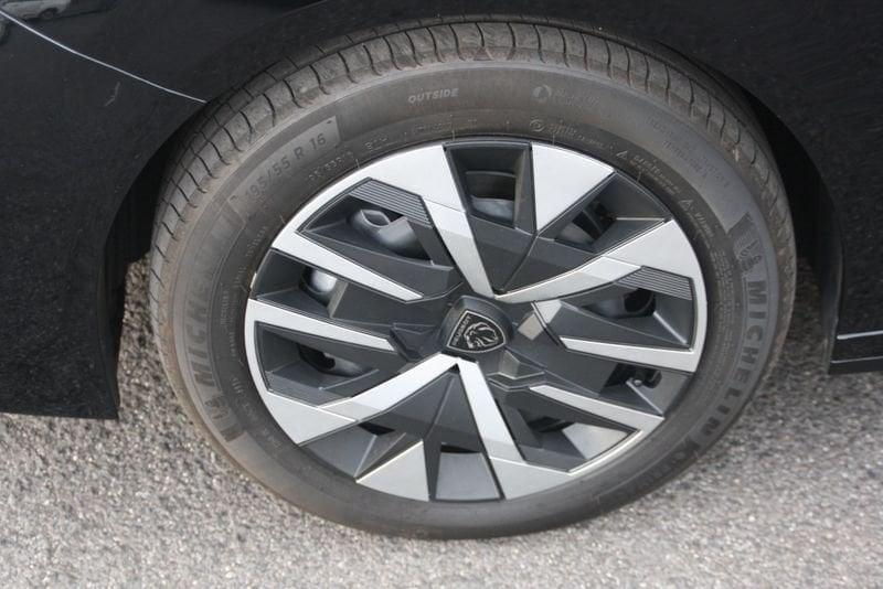 Peugeot 208 Business Turbo benzina 100