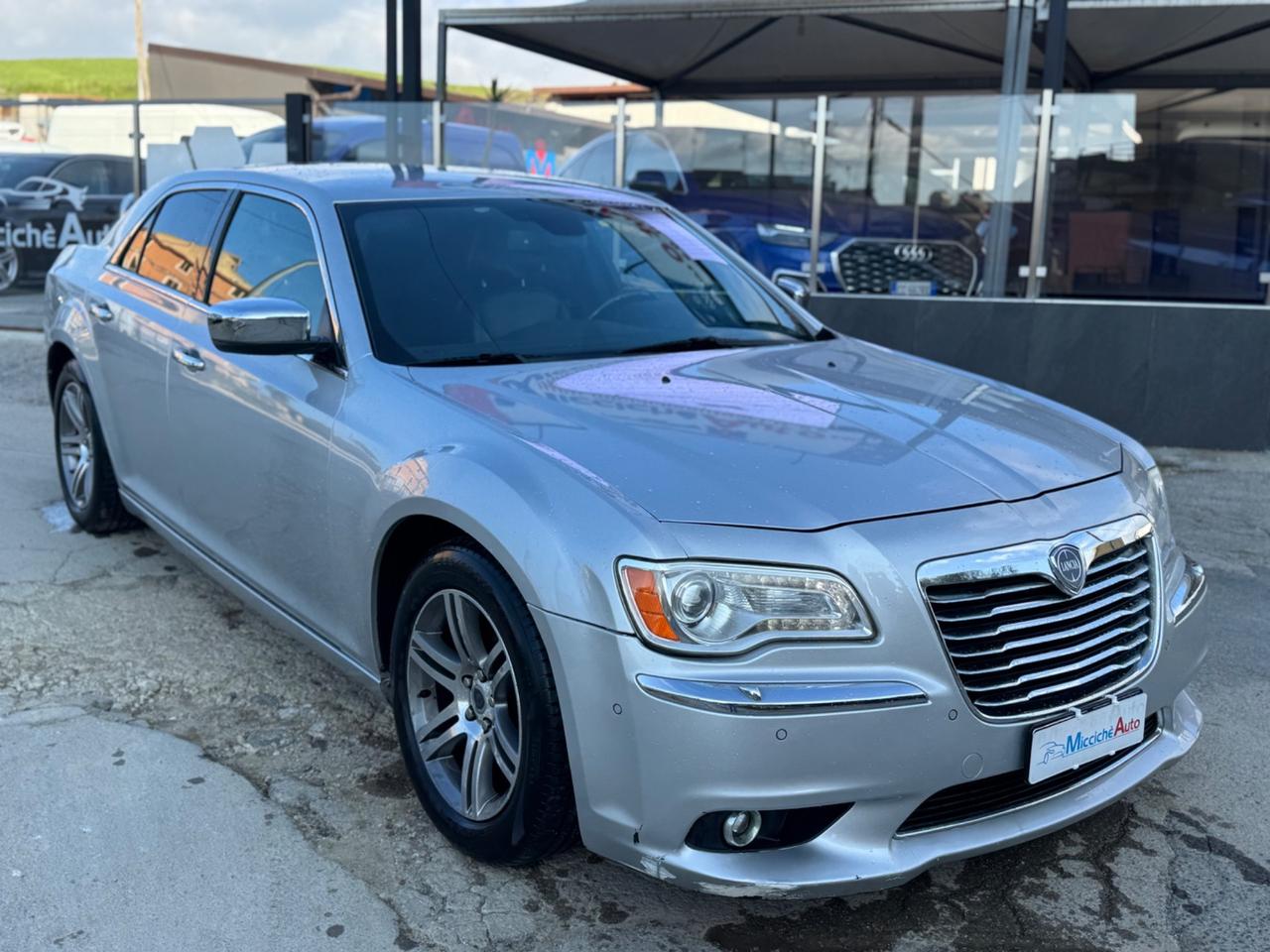 LANCIA THEMA 3.0 MJT II 240 CV PLATINUM EDITION