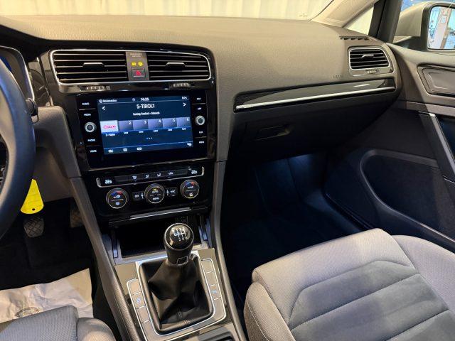 VOLKSWAGEN Golf 1.4 TSI Executive ACC Navi DAB+ Bluetooth