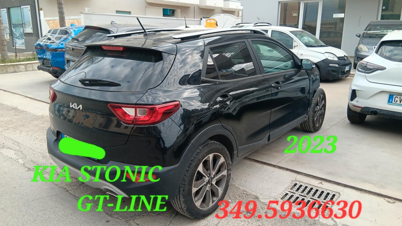 Kia Stonic GT Line incidentata sinistrata mondialcars 023