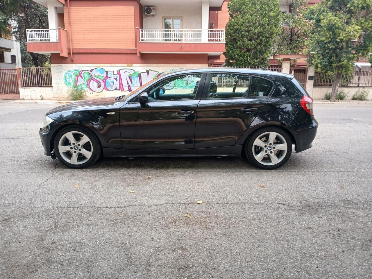Bmw 120 120d cat 5 porte Attiva