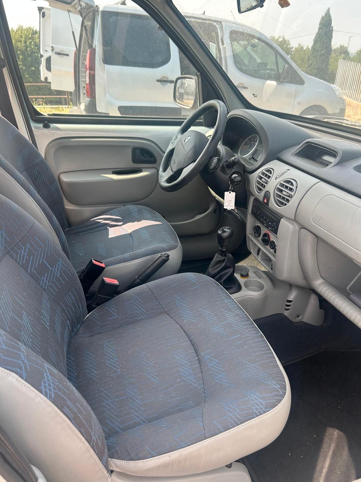 Renault Kangoo 1.6 105CV 5 porte Benzina/metano