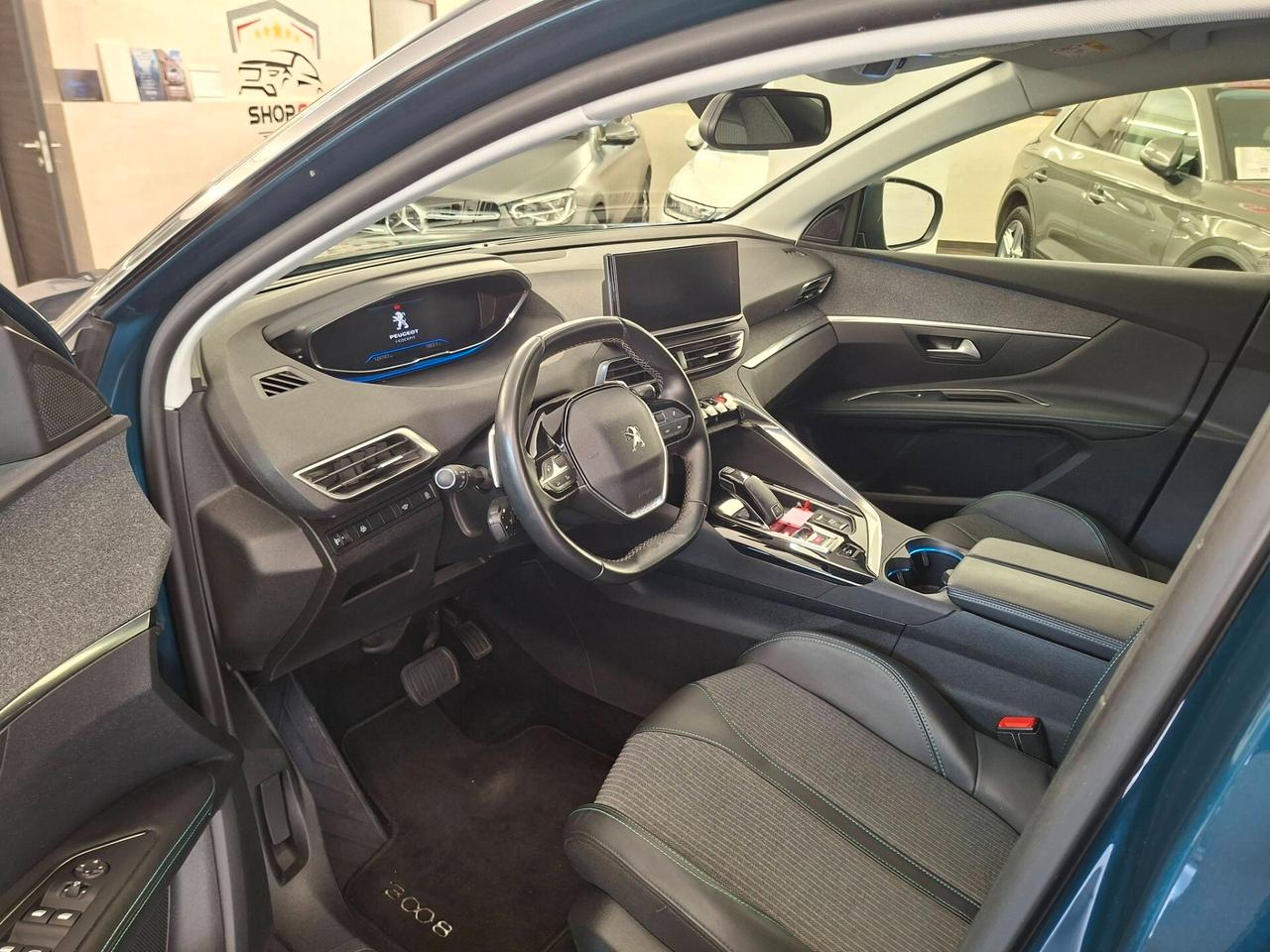 Peugeot 3008 BlueHDi 130 S&S Allure