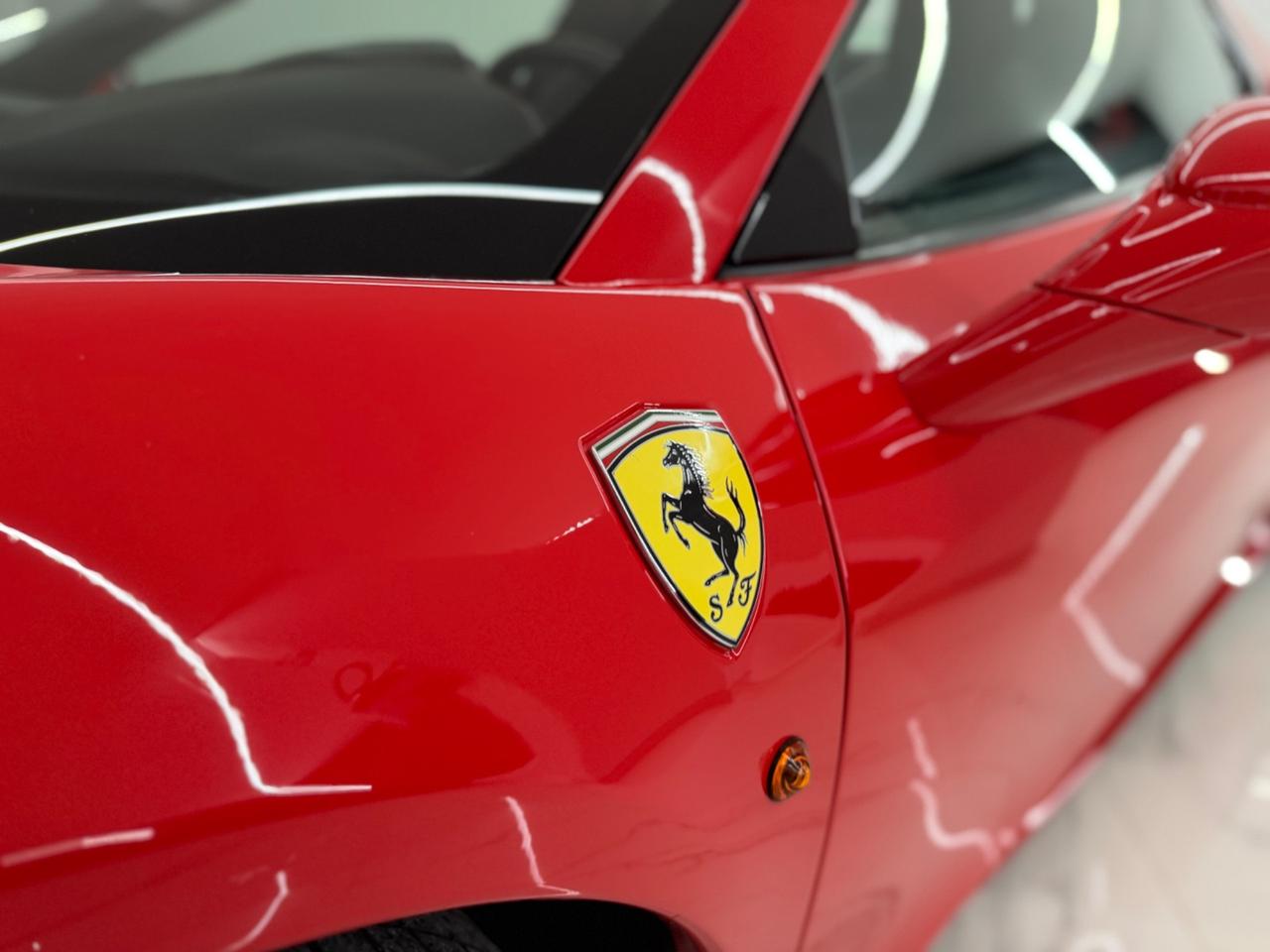 Ferrari 458 Spider Iva Esposta