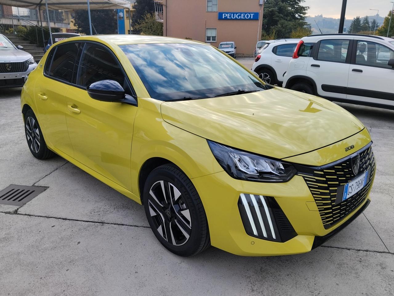 Peugeot 208 motore elettrico 136 CV 5 porte E-Style