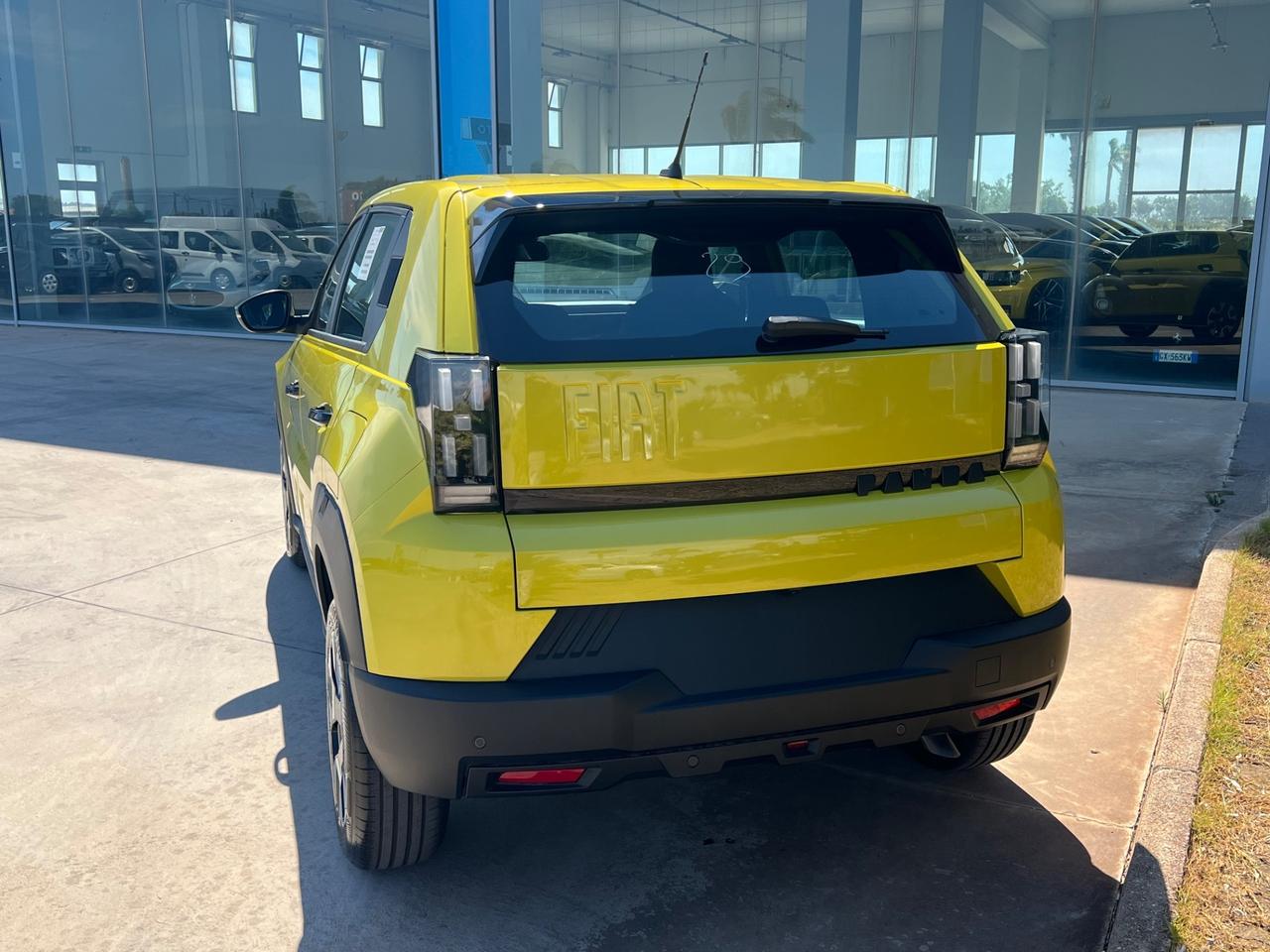 Fiat Grande Panda 1.2 110 CV S&S Icon - possibilità noleggio no scoring