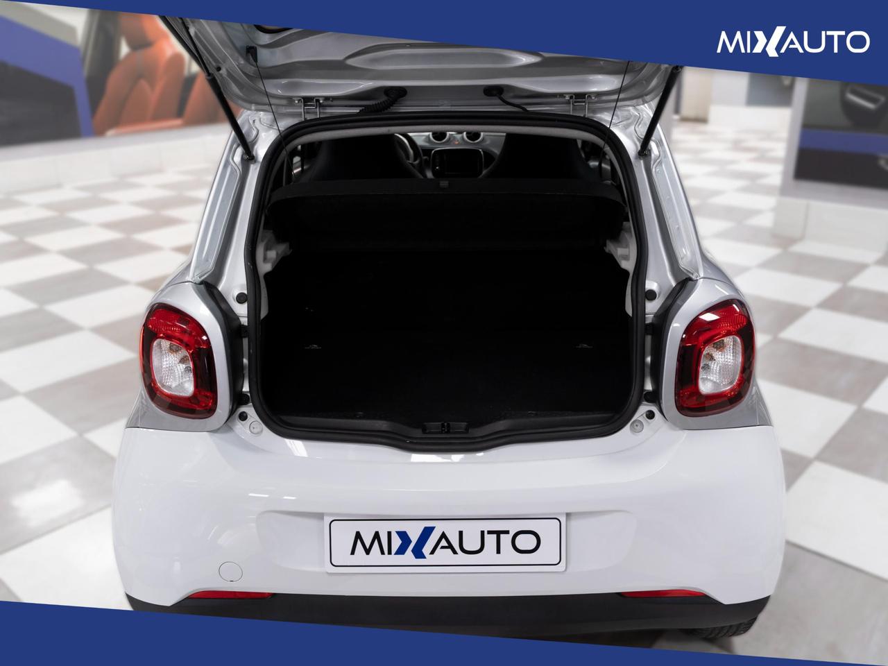 Smart ForFour 1.0 Youngster 71cv Twinamic