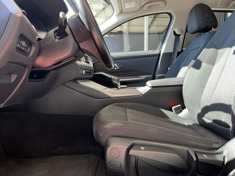 BMW Serie 3 320d 48V Touring Business Advantage