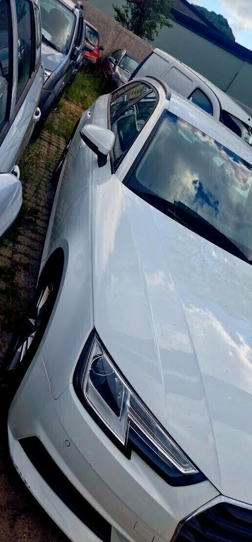 Audi A4 Avant 2.0 TDI 150 CV S tronic line edition
