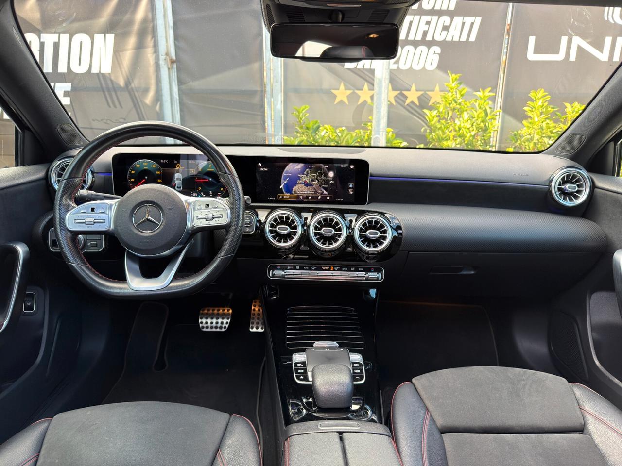 Mercedes-benz A 180 d SEDAN 116 CV AMG Premium PLUS TETTO ITALIANA