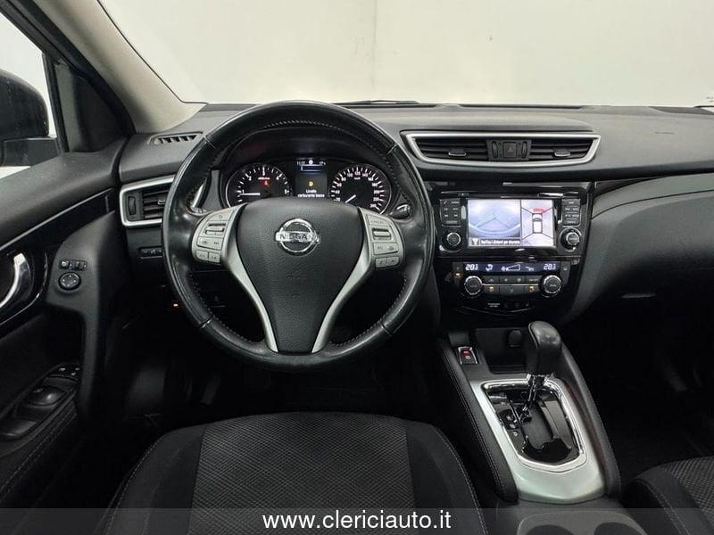 Nissan Qashqai 1.6 dCi 2WD 360 Xtronic (TETTO PAN.)