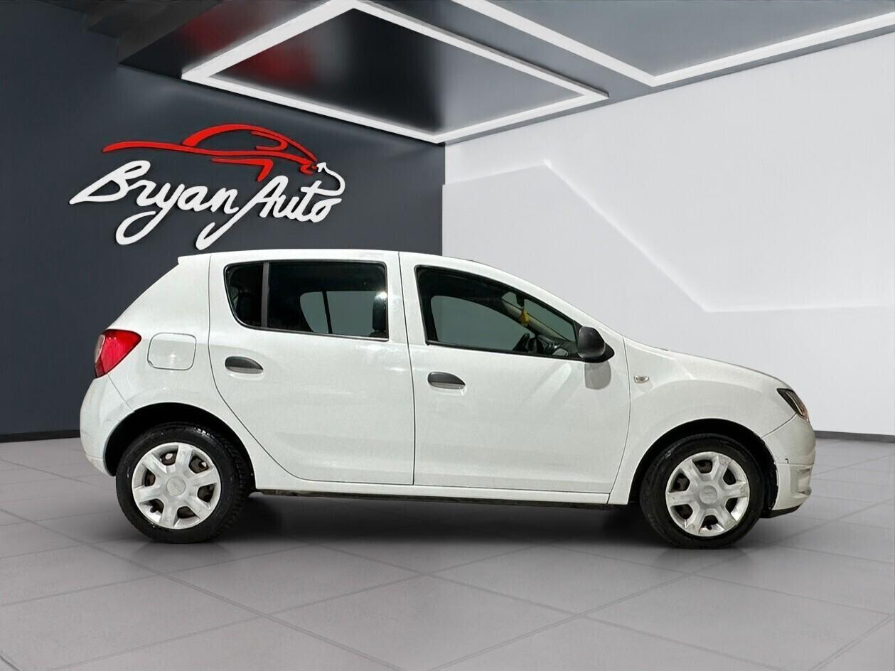 Dacia Sandero 1.2 GPL 75CV LAUREATE