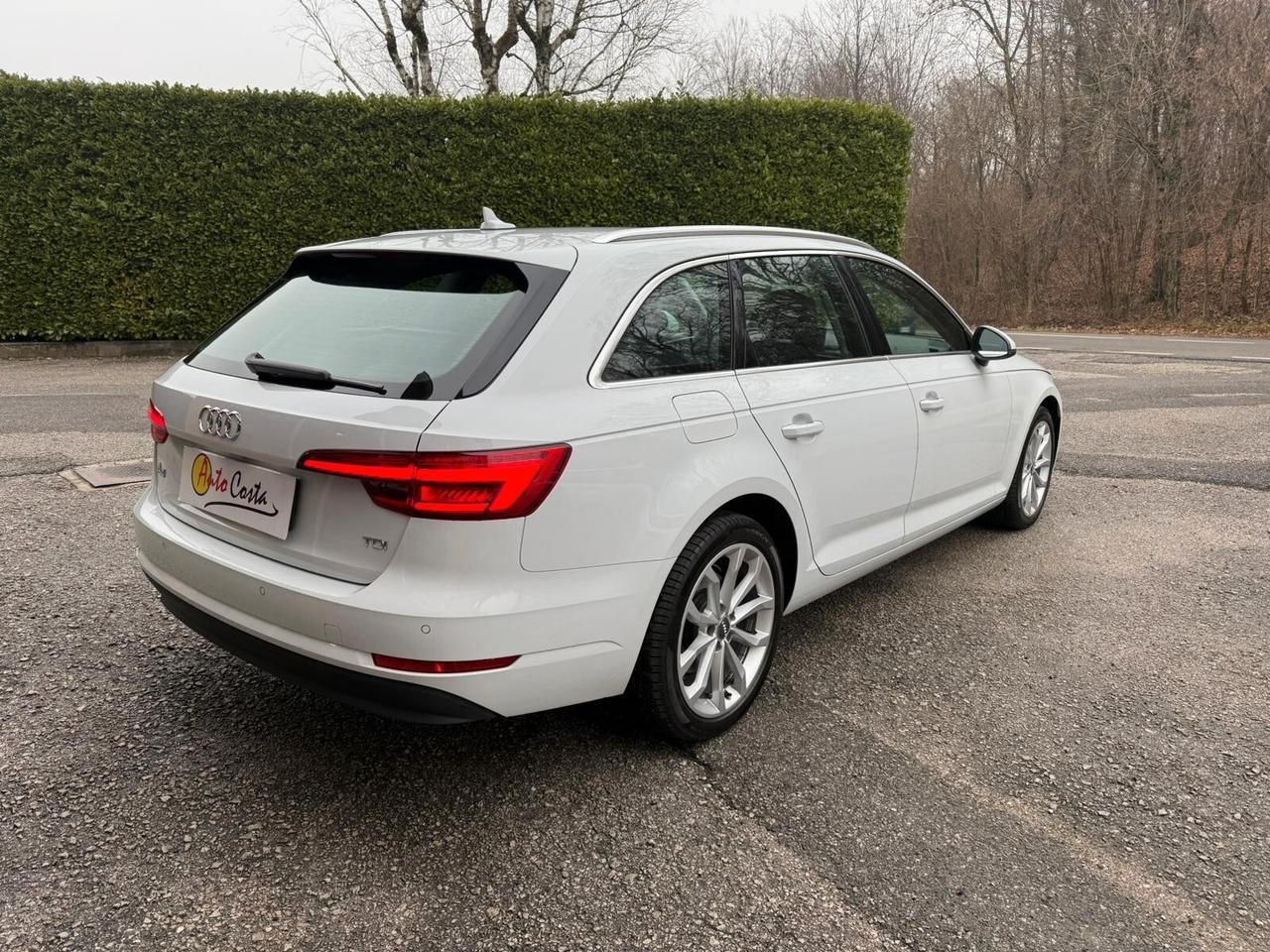 Audi A4 2.0 TDI 150 CV ultra S tronic Sport PROMO!