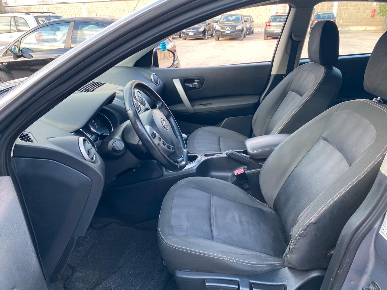 Nissan Qashqai 1.5 dCi 110cv tekna restyling full 2011