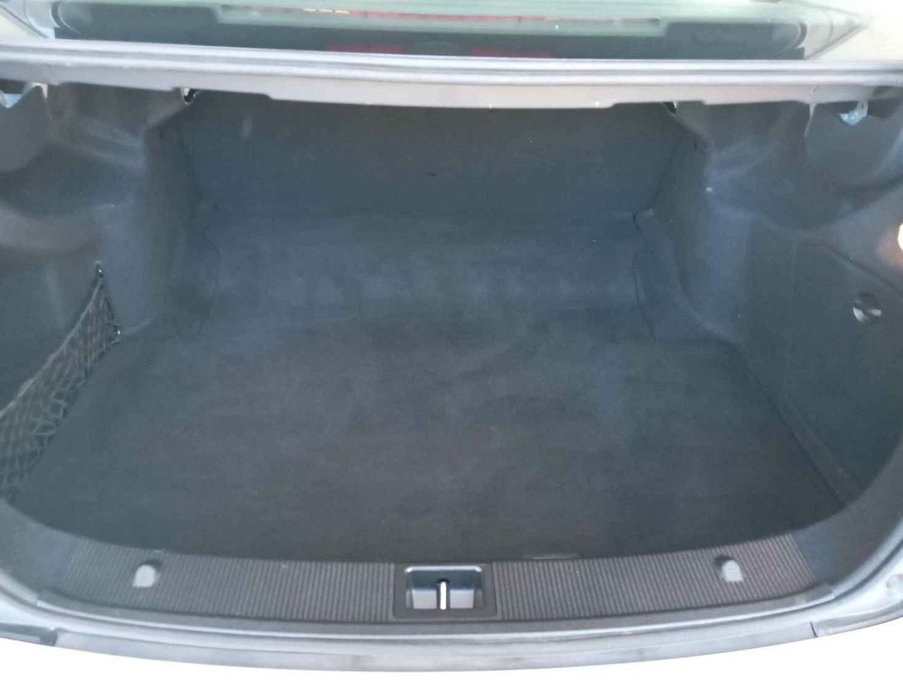 Mercedes-benz C 200 220 CDI BlueEFFICIENCY Elegance