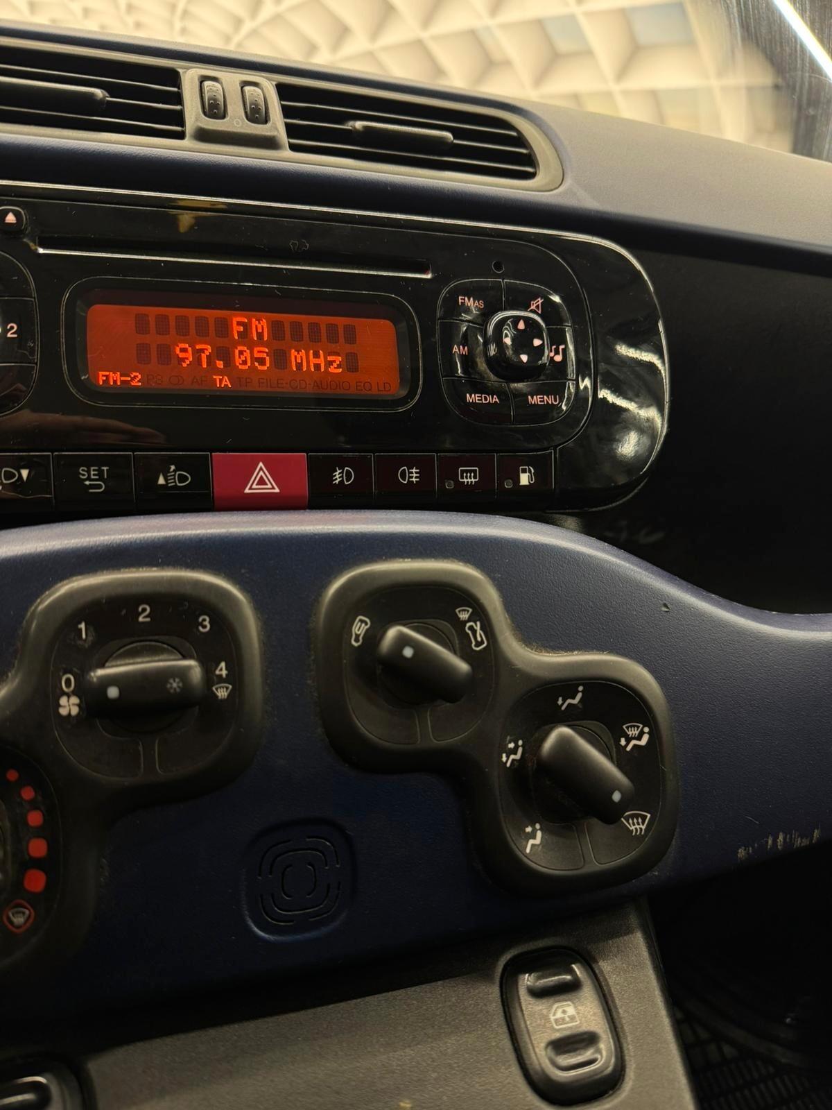 Fiat Panda 0.9-KM CERTIFICATI-PERMUTE-12 MESI DI GARANZIA