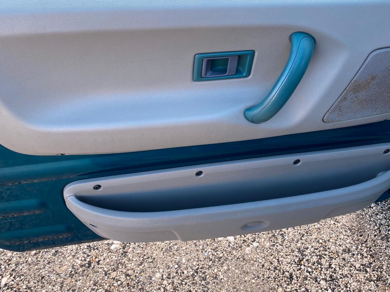 Land Rover Freelander 2.0 TD cat 3p. Hardback