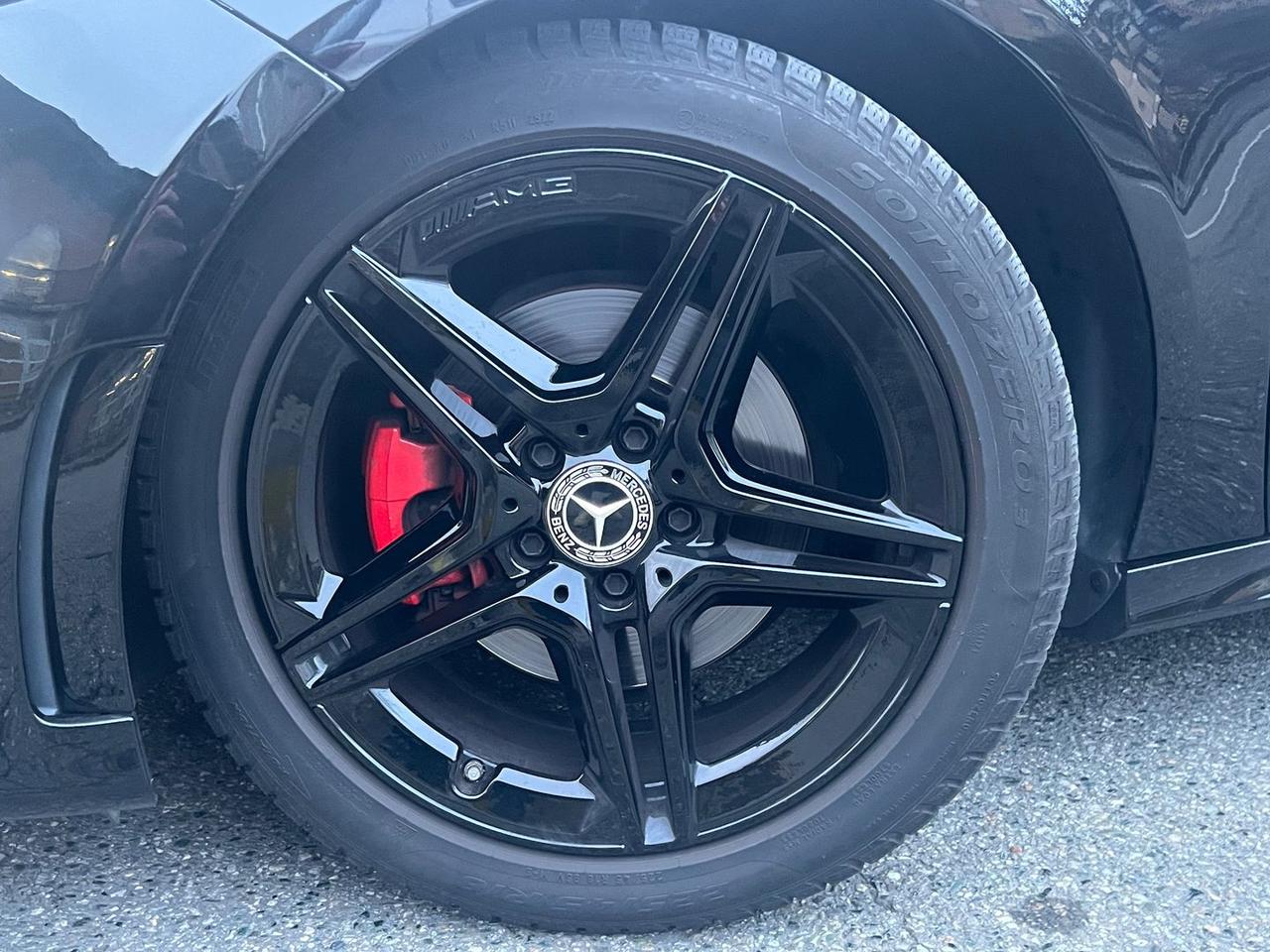 Mercedes-Benz A 200 AMG Line Premium A 200 #9772