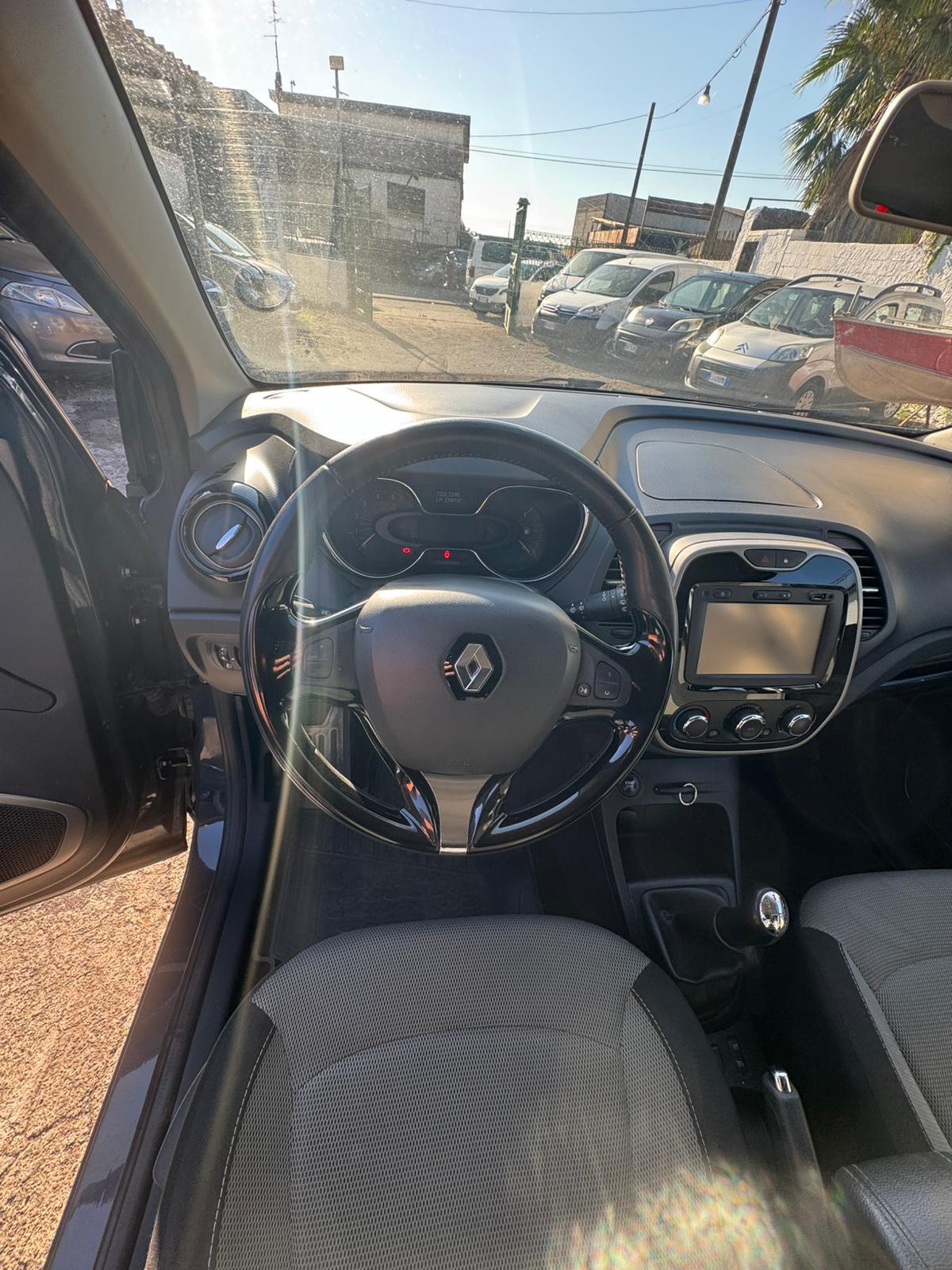 Renault Captur dCi 8V 90 CV Start&Stop Energy Iconic