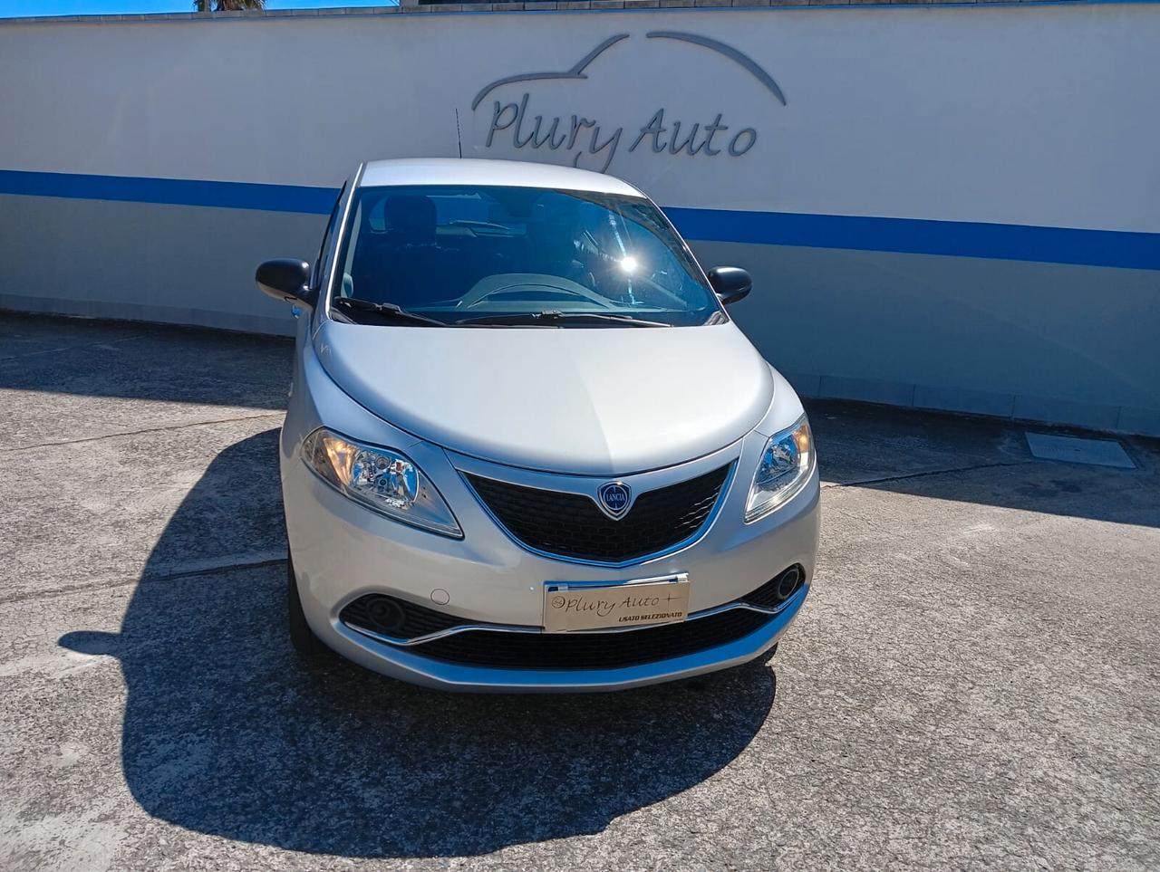 Lancia Ypsilon 1.3 MJT 16V 95 CV 5 porte S&S Silver