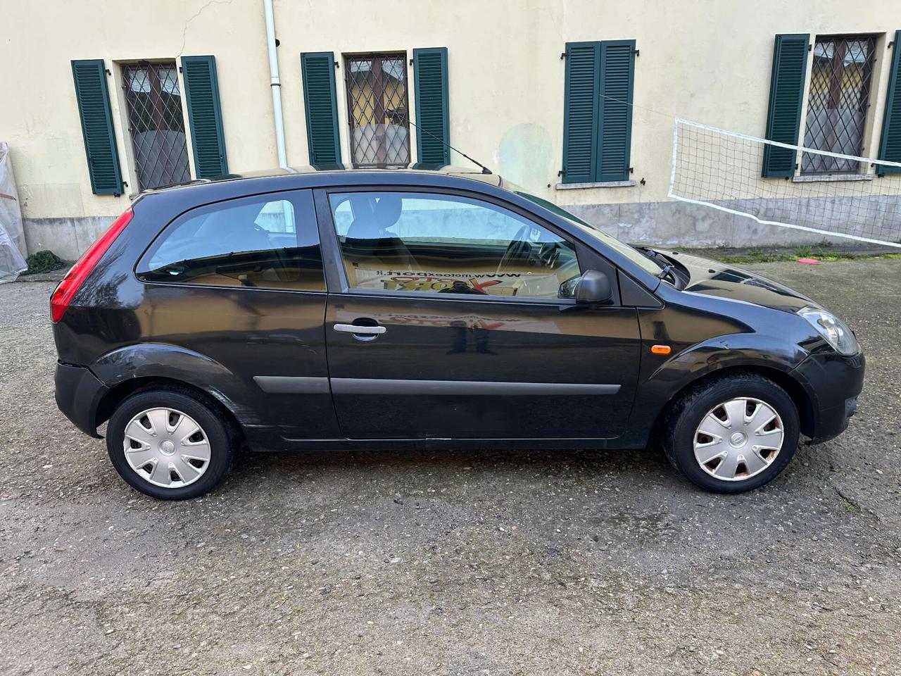 Ford Fiesta 1.2 16V 3p. Ghia