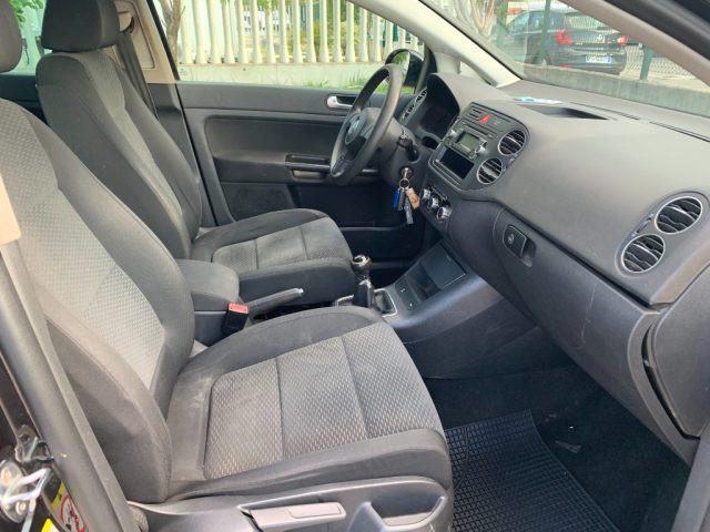 VOLKSWAGEN Golf Plus 1.6 TDI DPF Comf. BlueM. Tech.