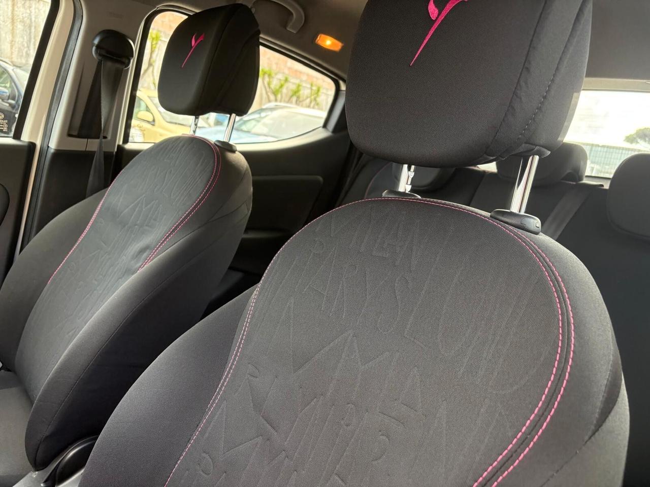 Lancia Ypsilon 1.2 69cv GPL Elefantino Rosa