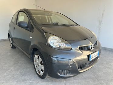 Toyota Aygo 1.0 12V VVT-i 3 porte Sol