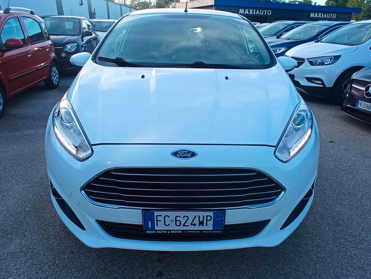 Ford Fiesta TITANIUM SENZA BS PAGA