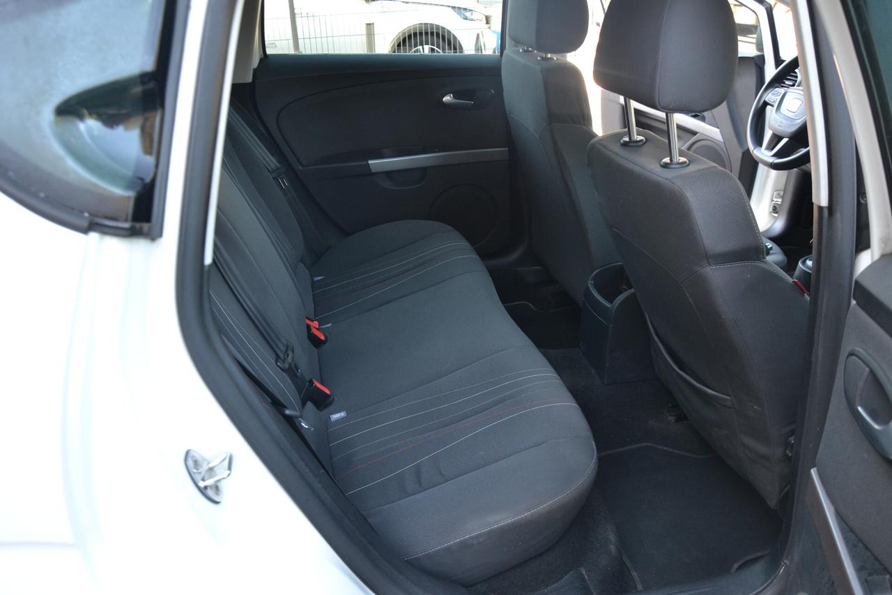 Seat Leon 1.6 TDI 105CV **UNIPRO'**LEGGI NOTE**PREZZO VERO**