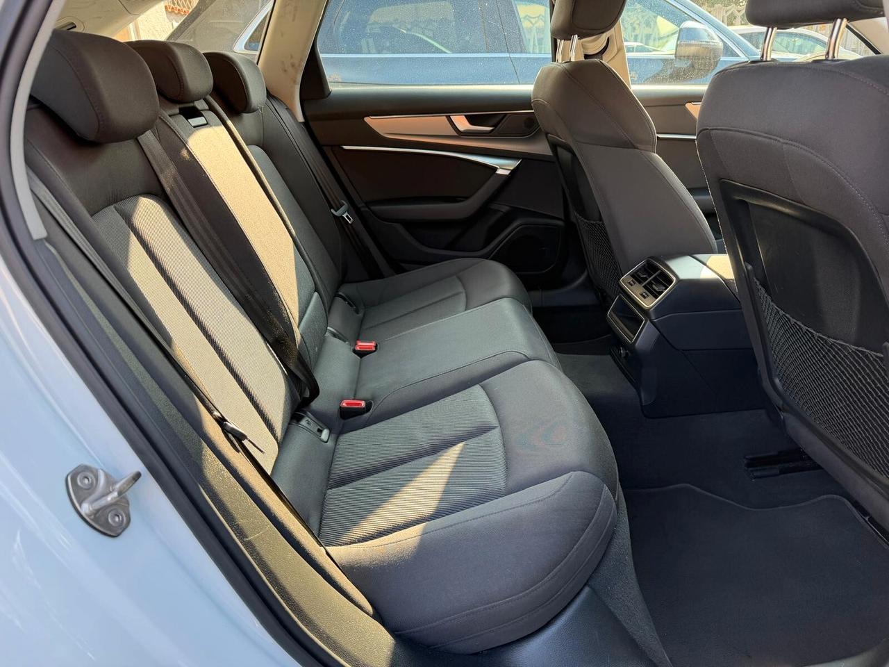 Audi A6 Avant 40 2.0 TDI S-tronic