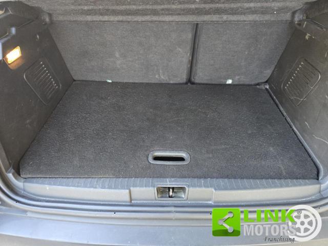 RENAULT Captur dCi 8V 90 CV Energy *? 117,00 al mese*