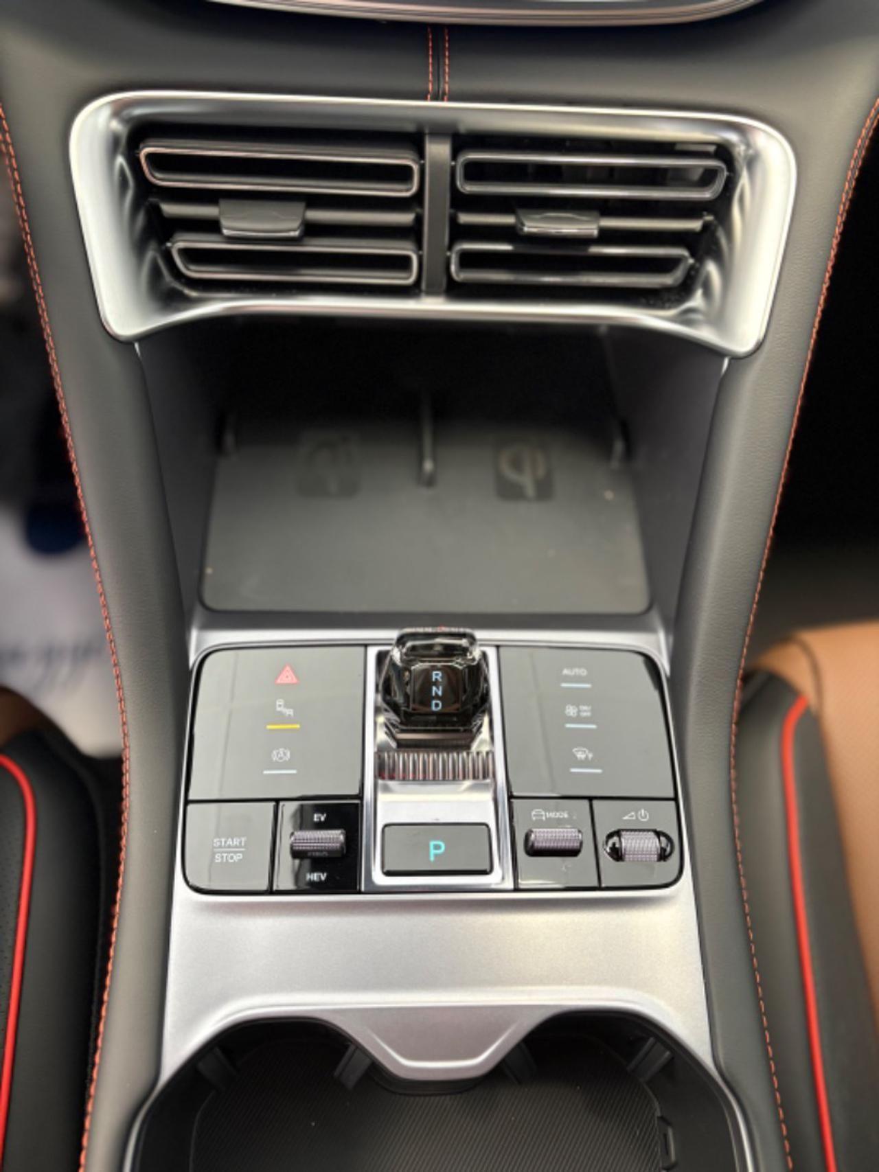 BYD Seal U DMi 1.5 218 CV PHEV Boost KM ZERO
