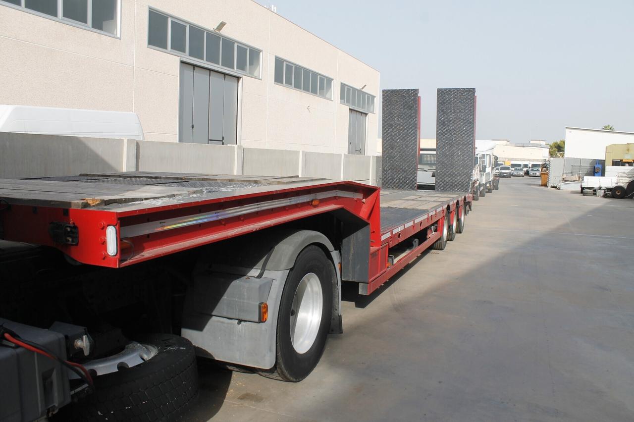Iveco STRALIS 500 AUTOMATICO CON CARRELLONE RAMPE