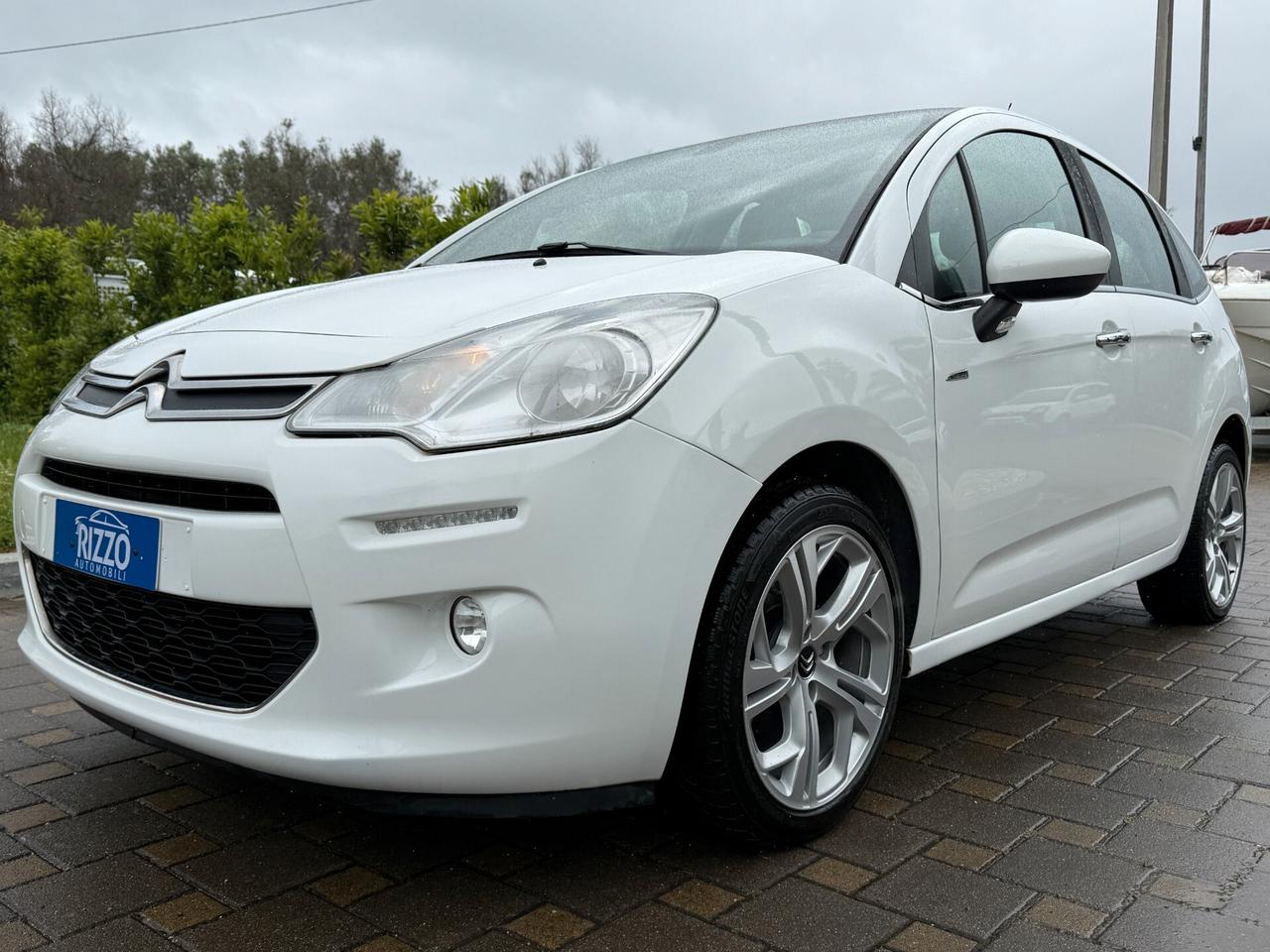 Citroen C3 1.2 VTi 82 Exclusive Tetto