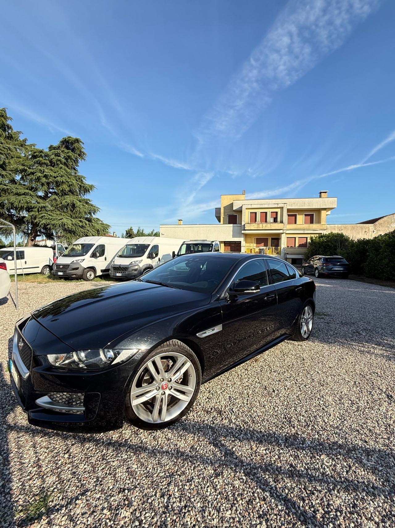 Jaguar XE 2.0 D E-Performance aut. R-Sport