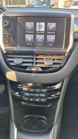 Peugeot 208 208 I 2012 5p 1.2 puretech Active E6