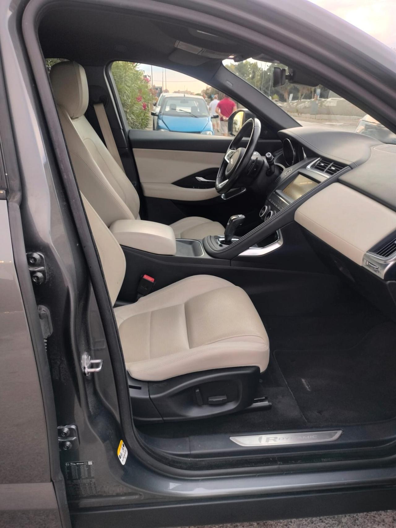 Jaguar E-Pace 2.0D 150 CV AWD aut. R-Dynamic HSE