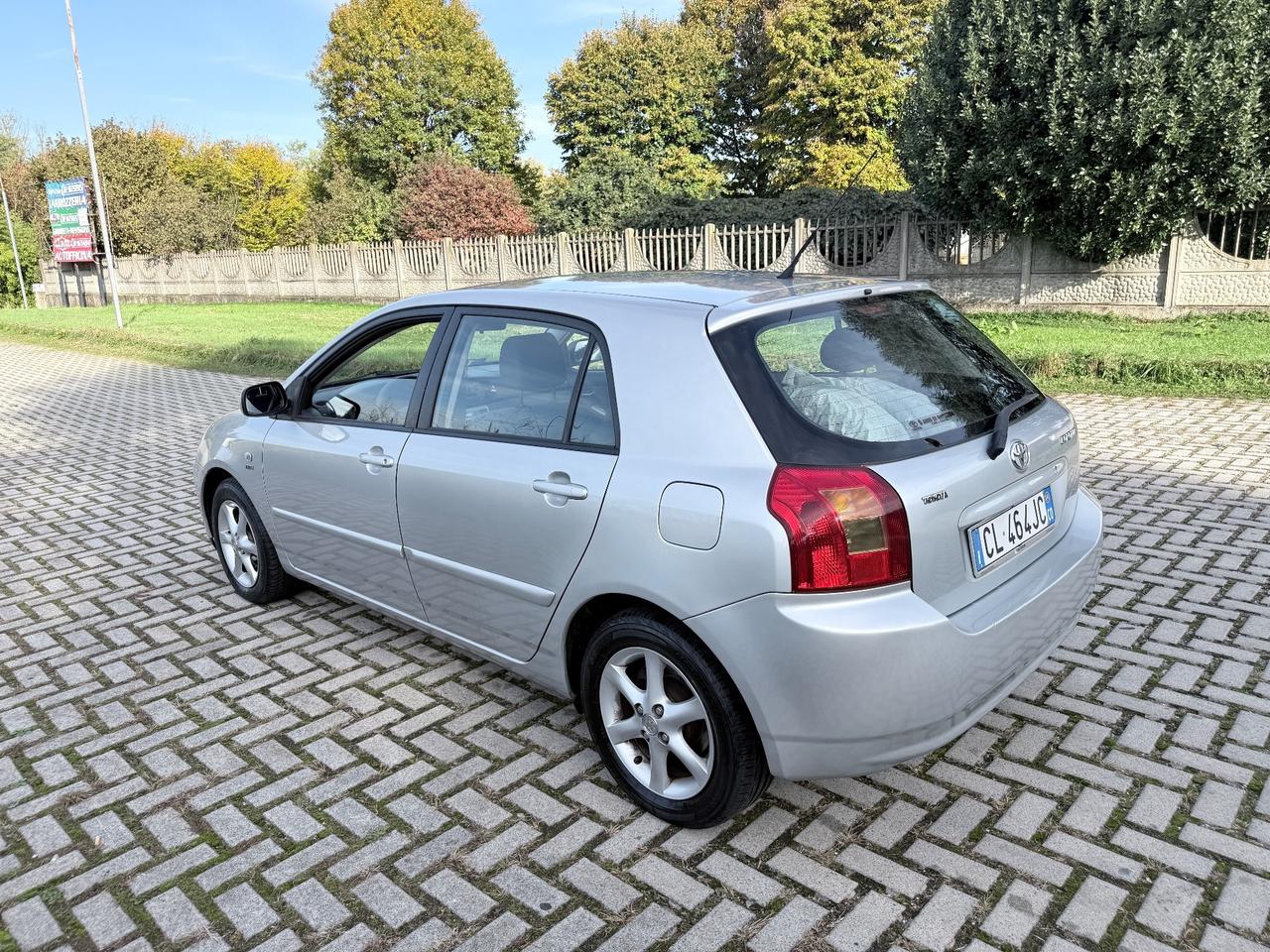 Toyota Corolla 1.6 16V 5 porte