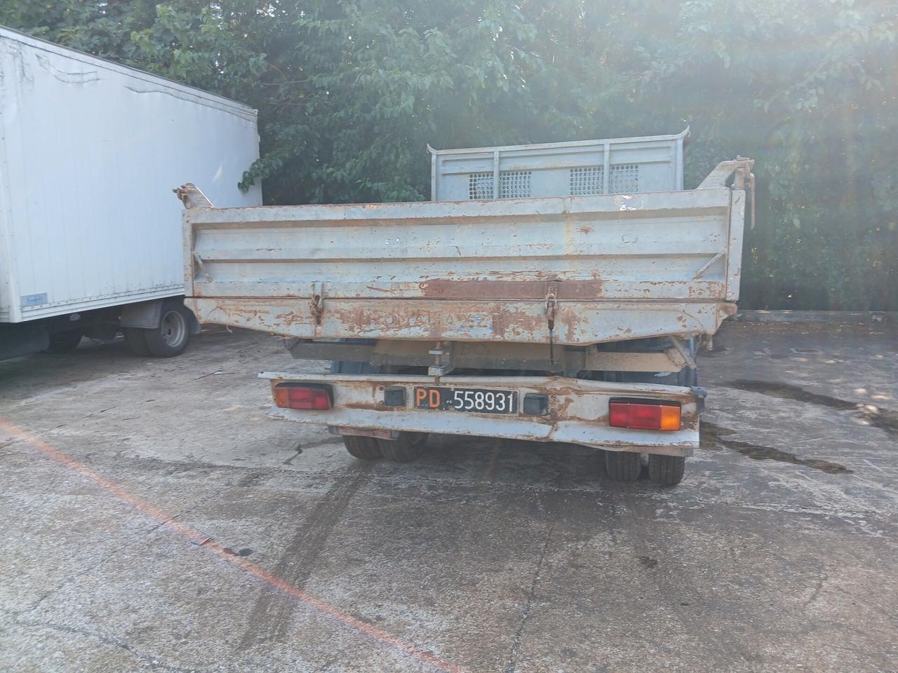 Iveco Daily 30.8 2.5 Diesel PC-TN Furgone