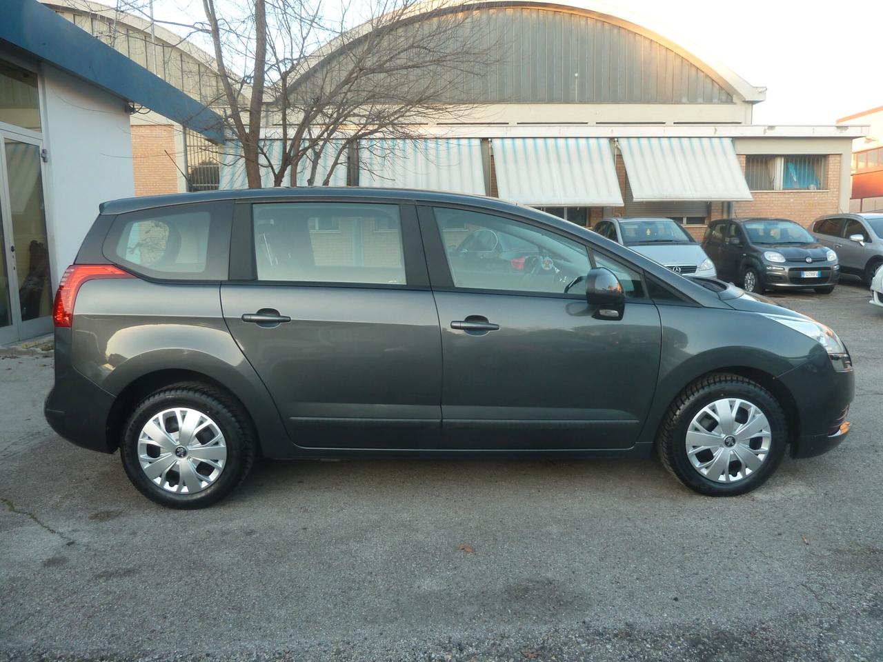 Peugeot 5008 1.6 HDi 110CV 75000 Km