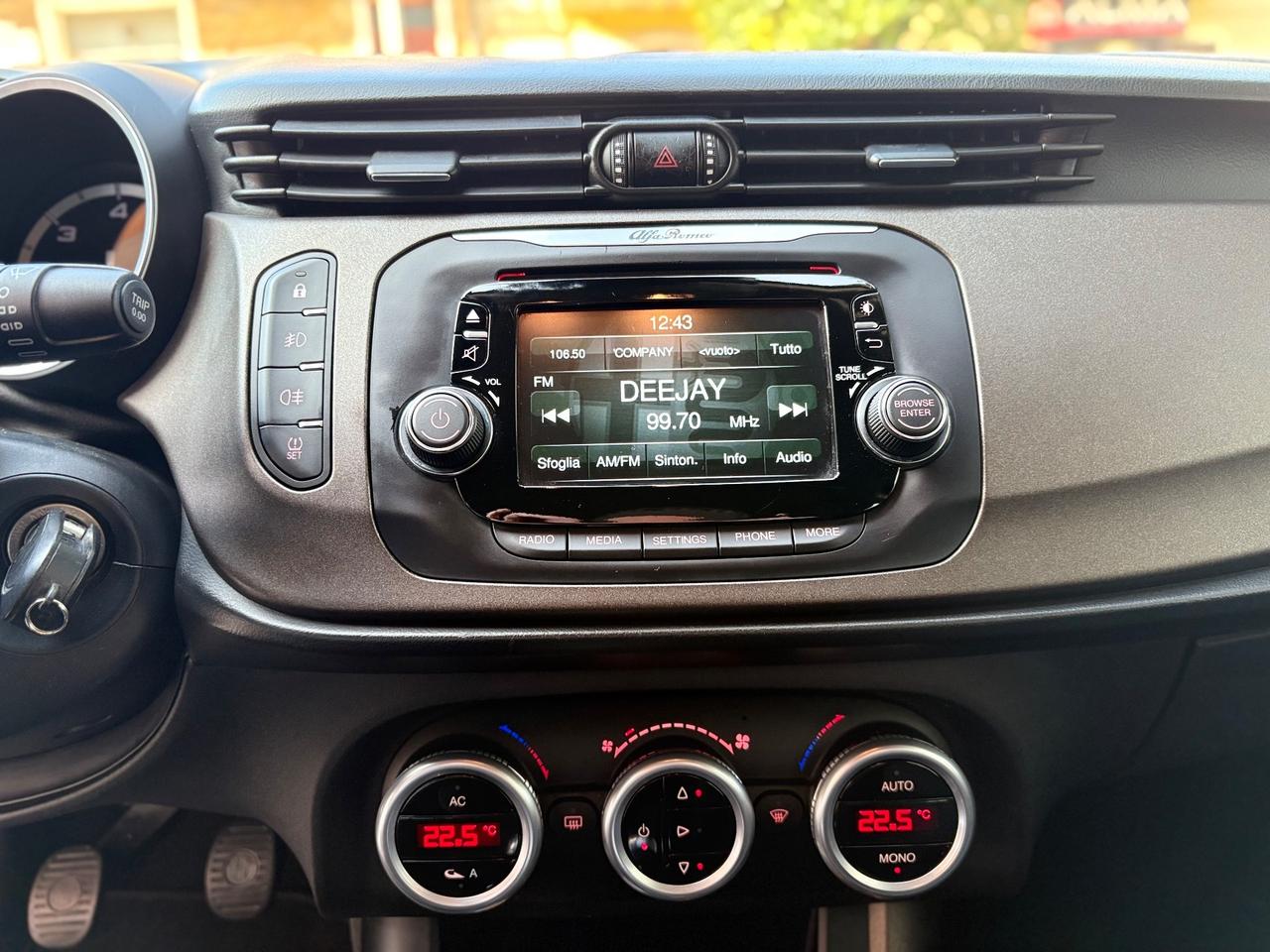 ALFA ROMEO Giulietta 1.6 JTDm-2 GRIGIO MAGNESIO FULL