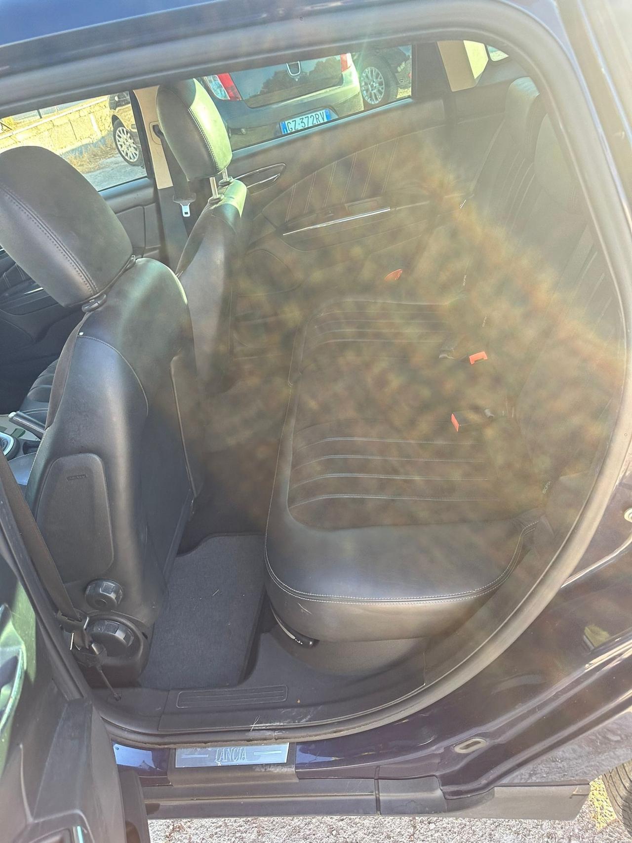 Lancia Delta 1.6 MJT DPF Selectronic Oro