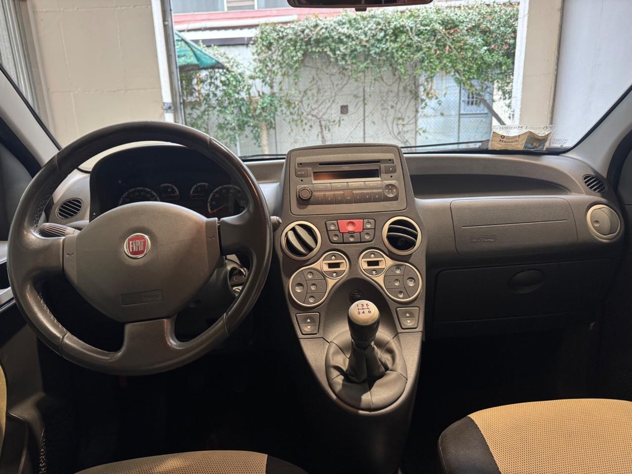 Fiat Panda Cross 4x4 con bloccaggio differenziale