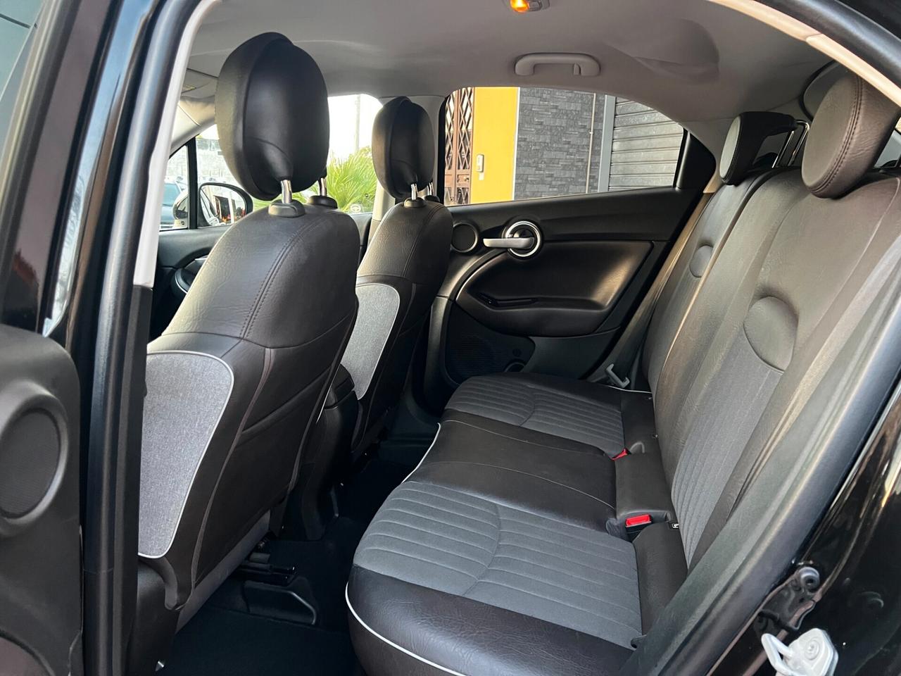 Fiat 500X 1.6 MultiJet 120 CV Lounge-NAVI-LED