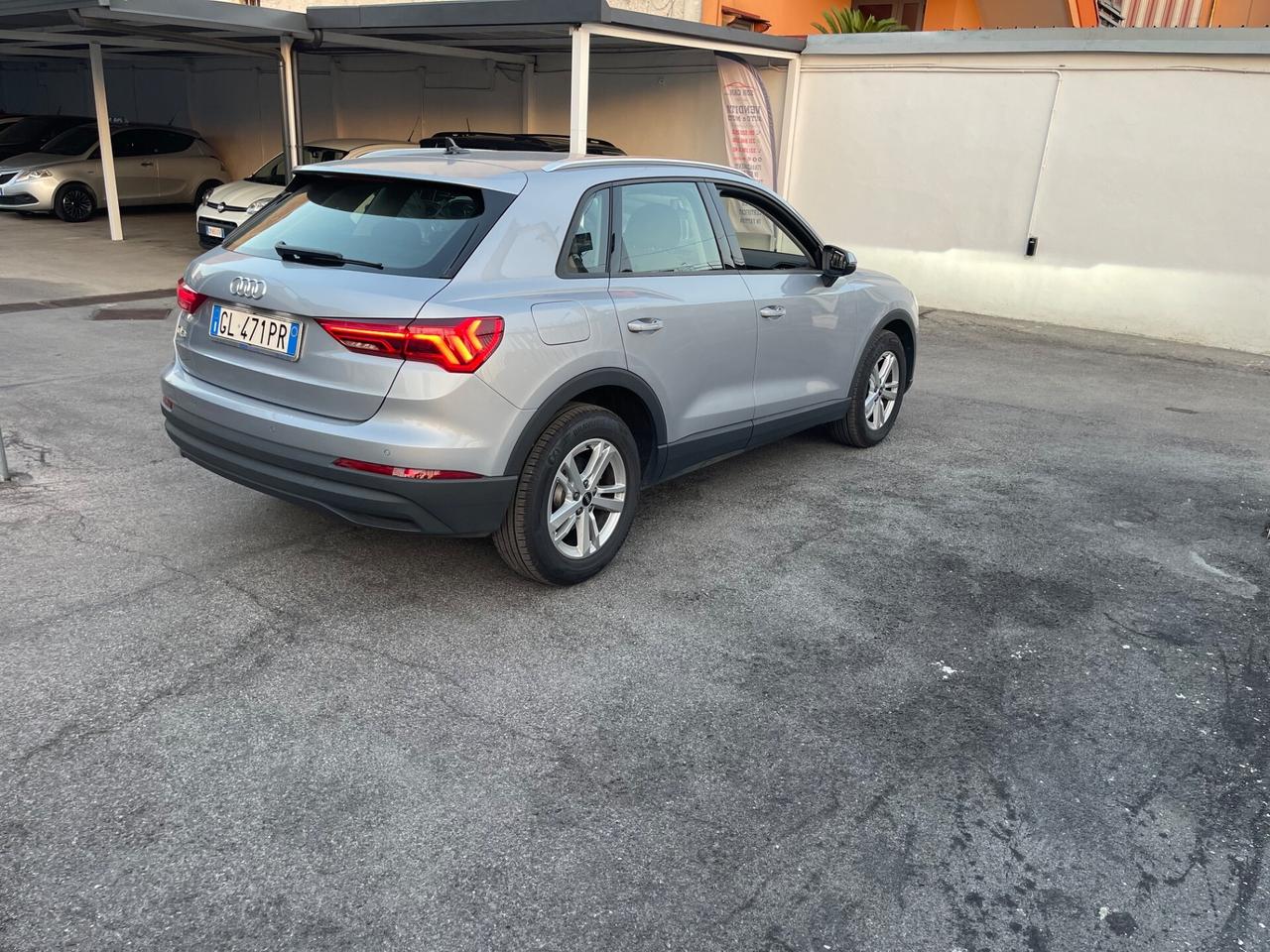 Audi Q3 35 TDI S tronic Business Advanced KM CERTIFICATI!!!