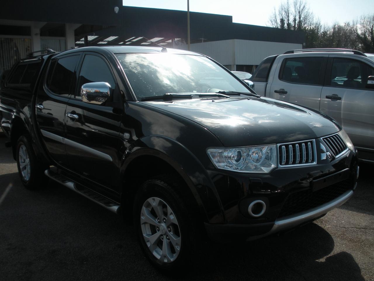 Mitsubishi L200 2.5 DI-D/178CV DC Intense Plus DPF super select