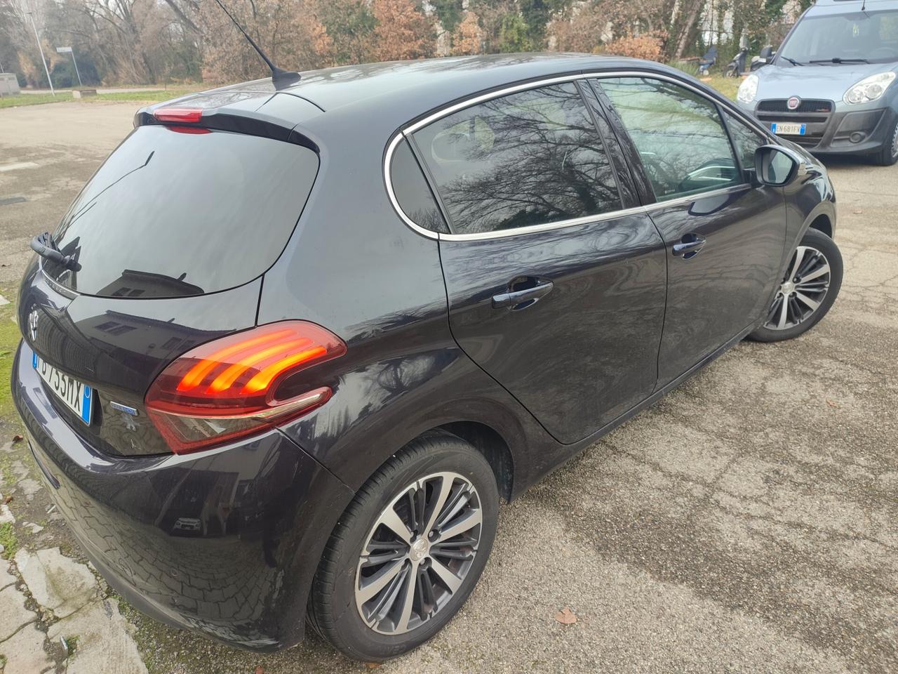 PEUGEOT 208 ALLURE 2016 DIESEL HDI EURO6 PERFETTA